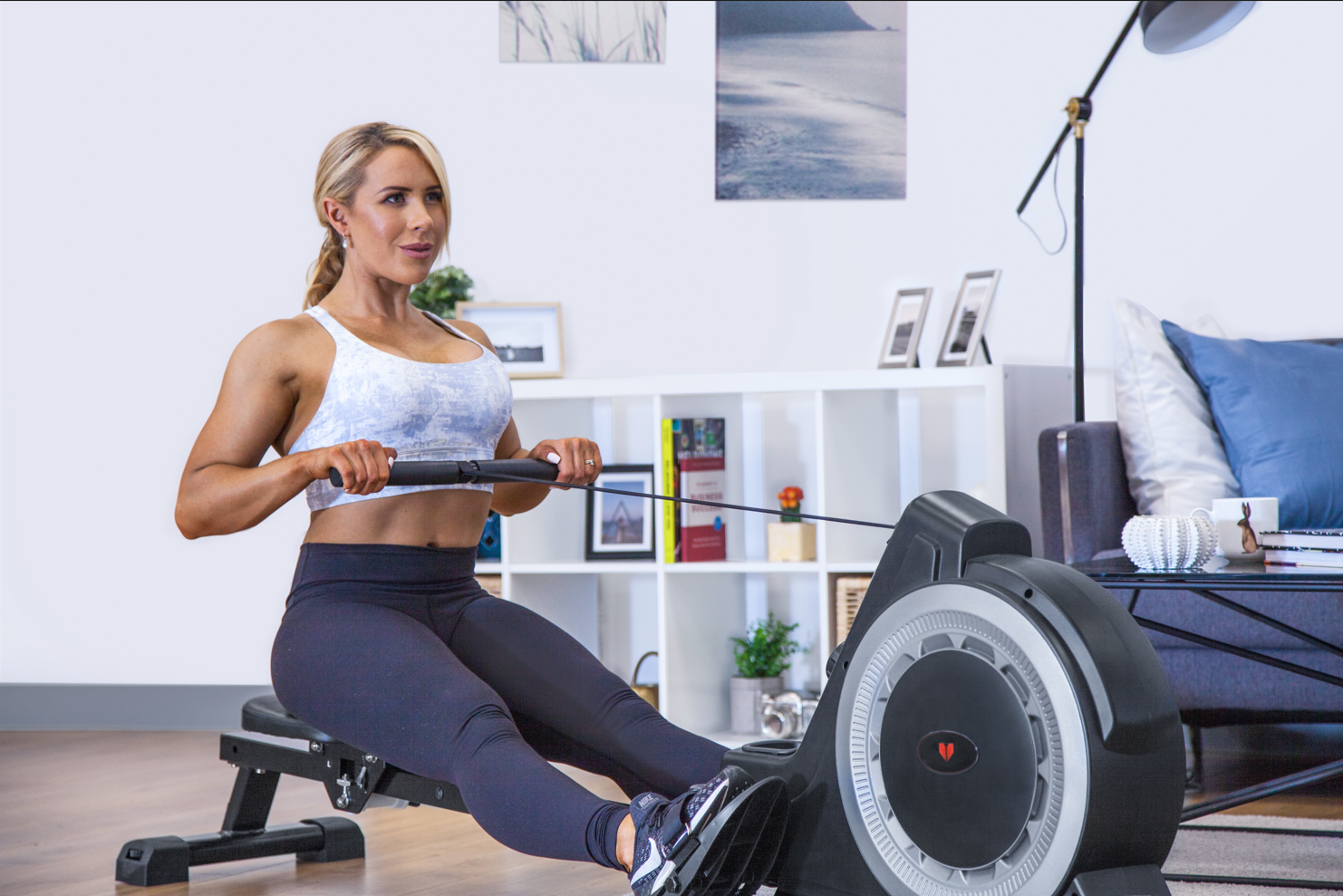 How do I use a Rowing Machine?