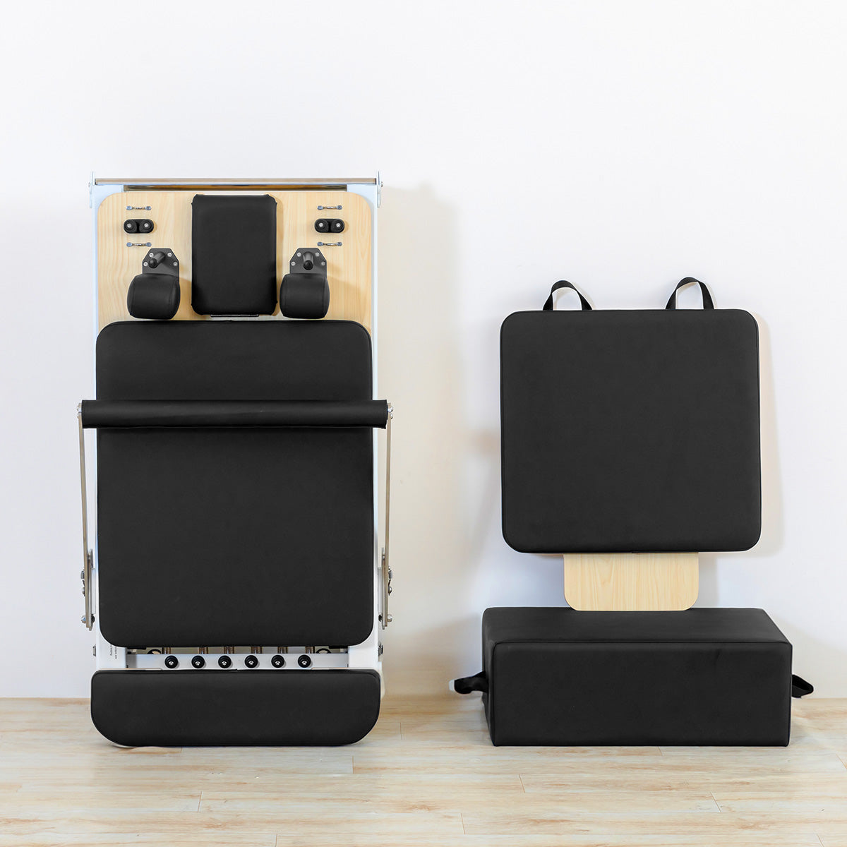 Contour Pro Folding Aluminium Pilates Reformer Machine (Black))