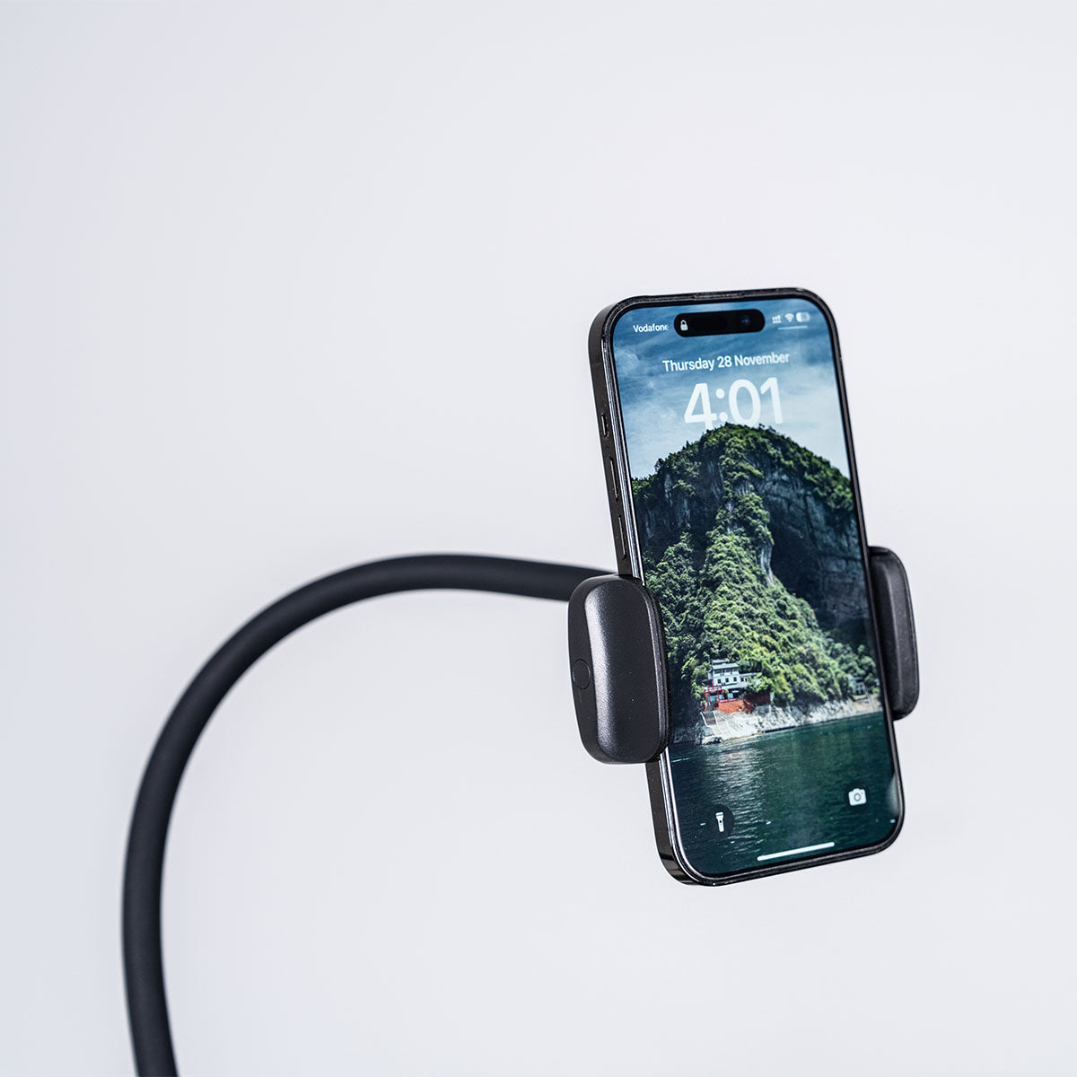 Regen8 LuxCloud Air - Zero Gravity Heated Massage Chair (Black)