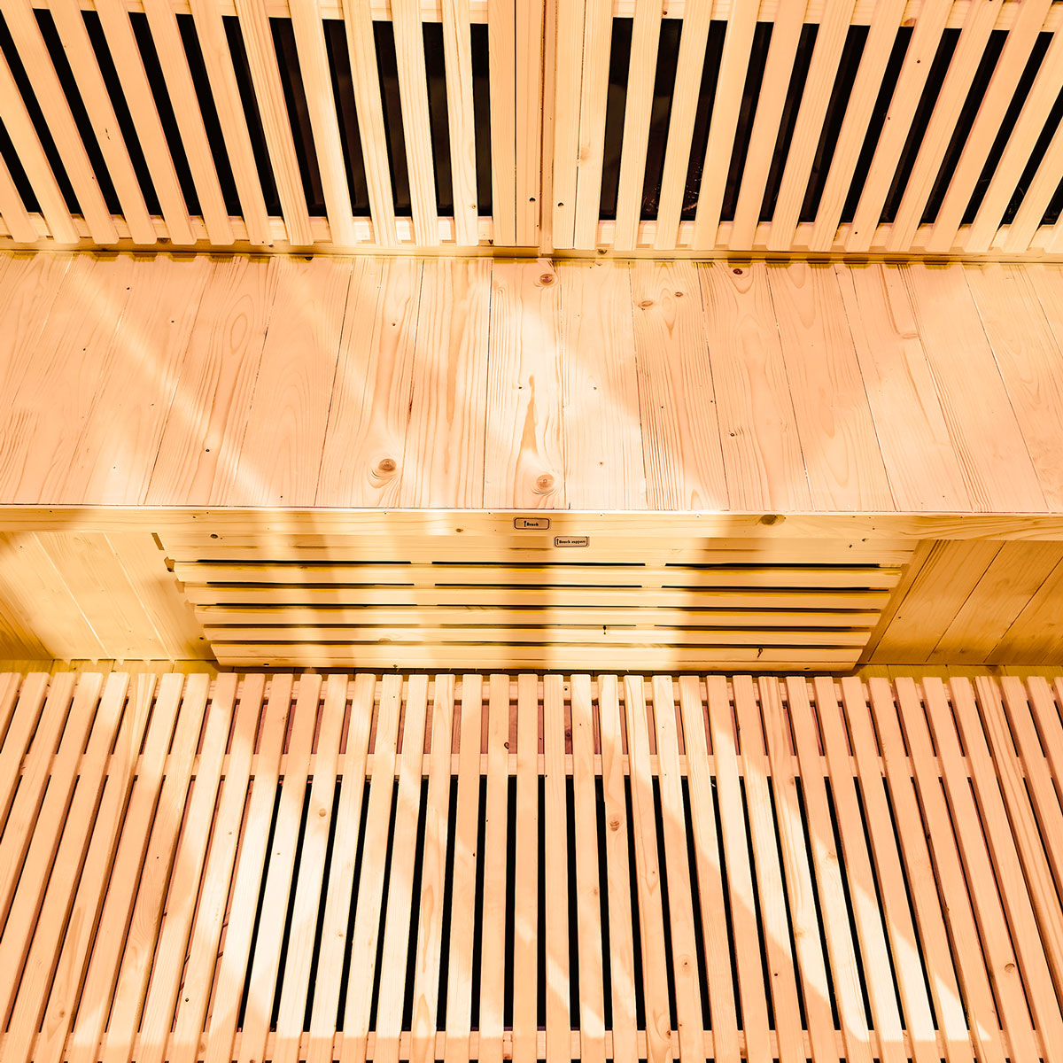 ReGen8 Quadro Outdoor - 4 Person Infrared Sauna (Natural)