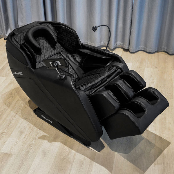 Regen8 LuxCloud Air - Zero Gravity Heated Massage Chair (Black)