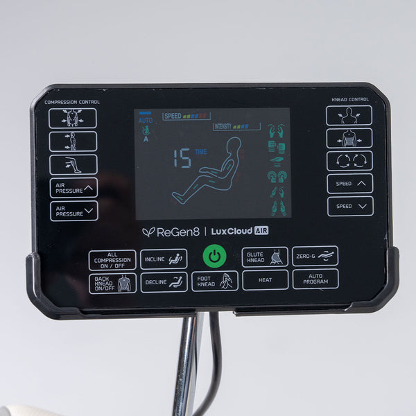 Regen8 LuxCloud Air - Zero Gravity Heated Massage Chair (Black)